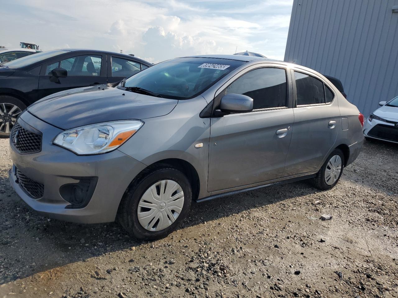 MITSUBISHI MIRAGE G4 ES