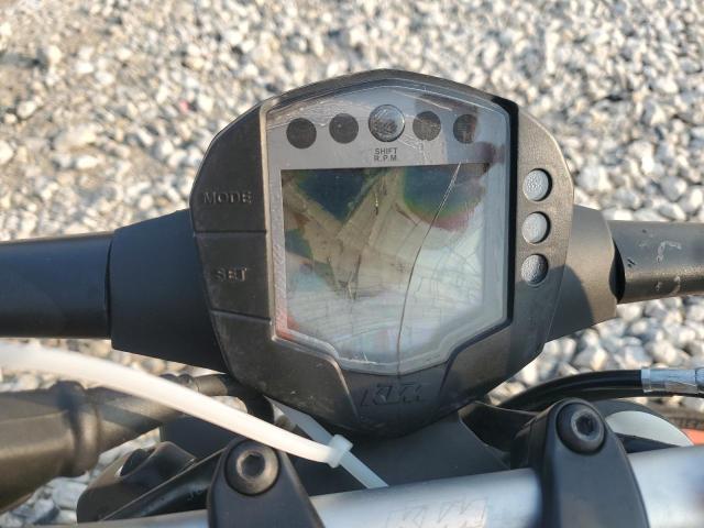 2022 KTM 200 DUKE - MD2JPC407NC037333