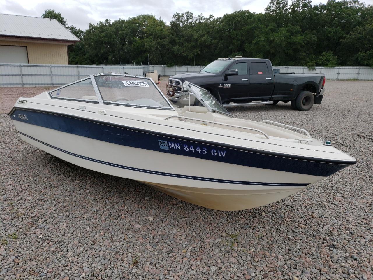 Lot #3277159923 1994 REGAL BOAT