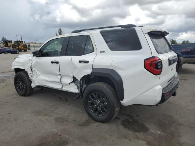 TOYOTA 4RUNNER SR 2025 white  gas JTEVA5BR1S5009139 photo #3