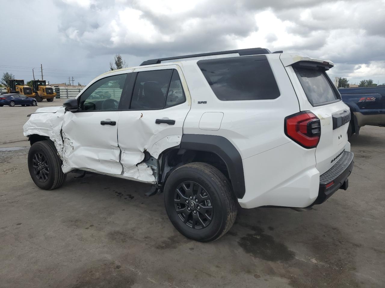 TOYOTA 4RUNNER SR5