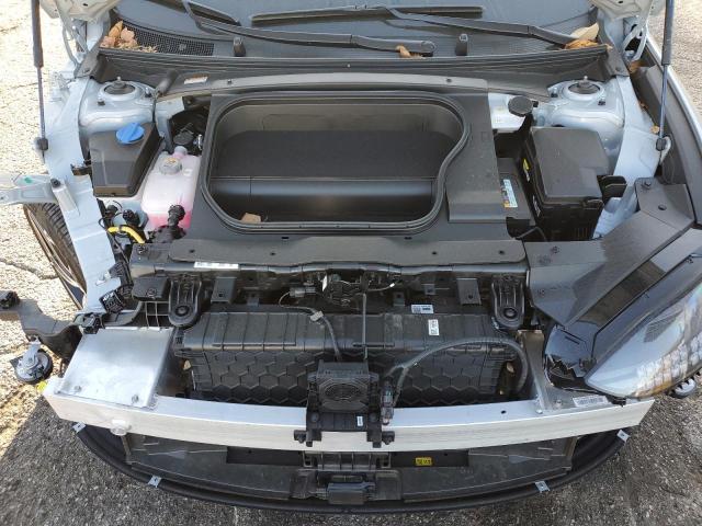 2025 HYUNDAI IONIQ 6 SE KMHM34AA1SA098701