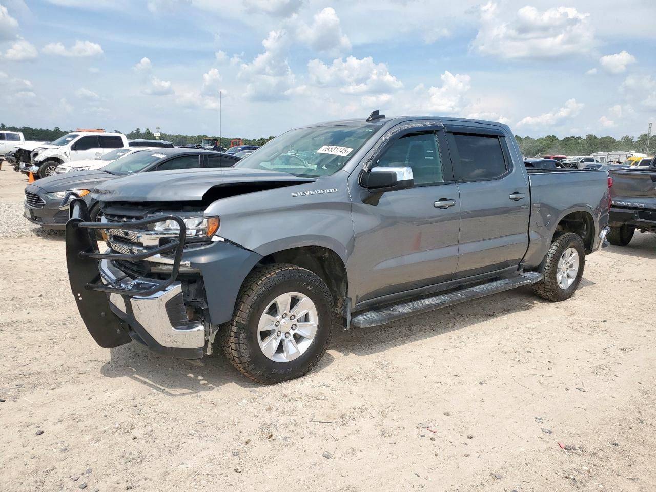 CHEVROLET SILVERADO C1500 LT