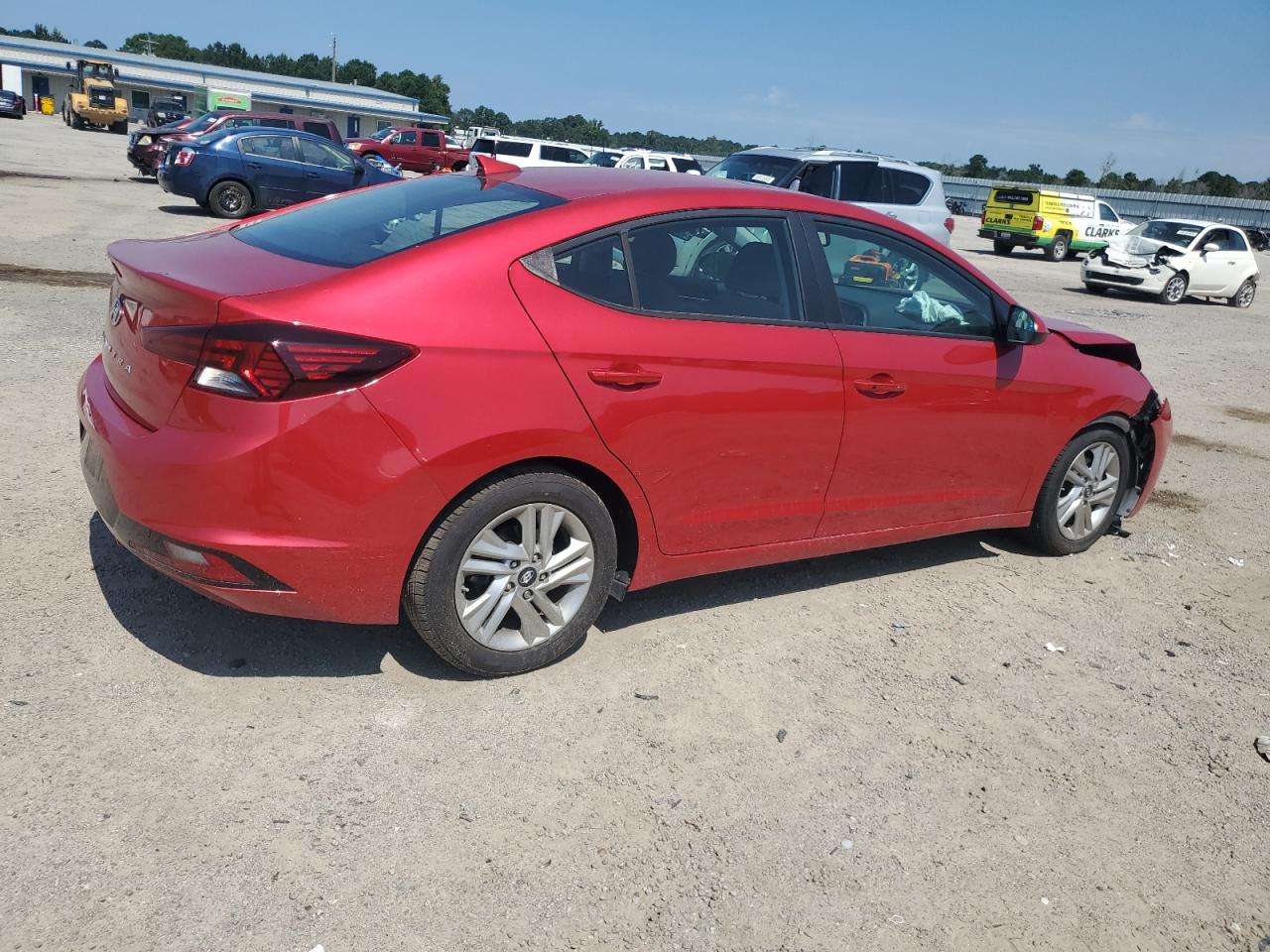 HYUNDAI ELANTRA SEL