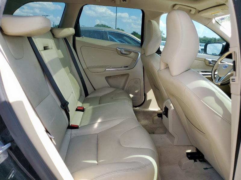 2015 VOLVO XC60 T5 PR YV440MDKXF2711042