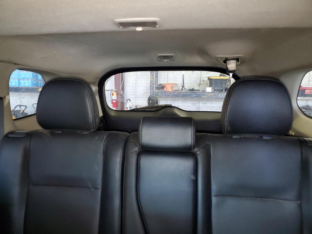 MITSUBISHI OUTLANDER SE