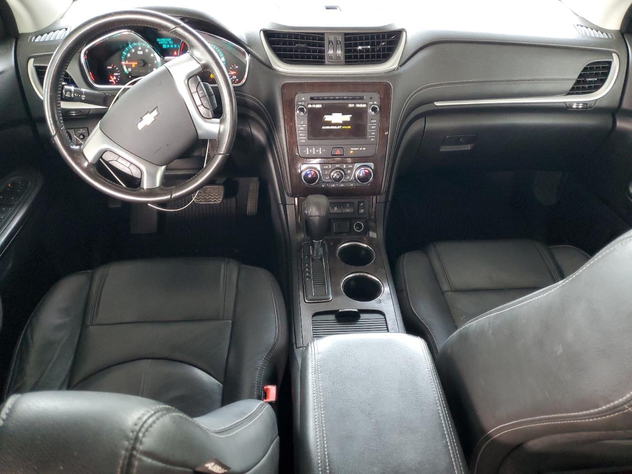 CHEVROLET TRAVERSE LT