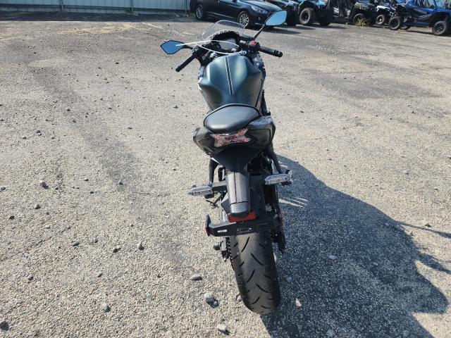 2025 KAWASAKI EX650 P ML5EXEP13SDAE4186