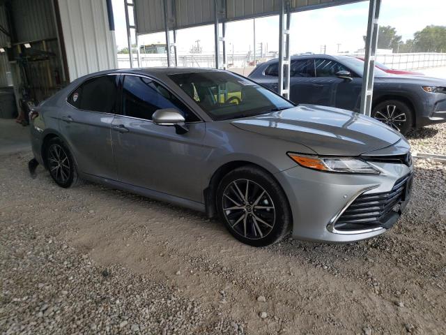 2022 TOYOTA CAMRY XLE 4T1F31AK1NU572777