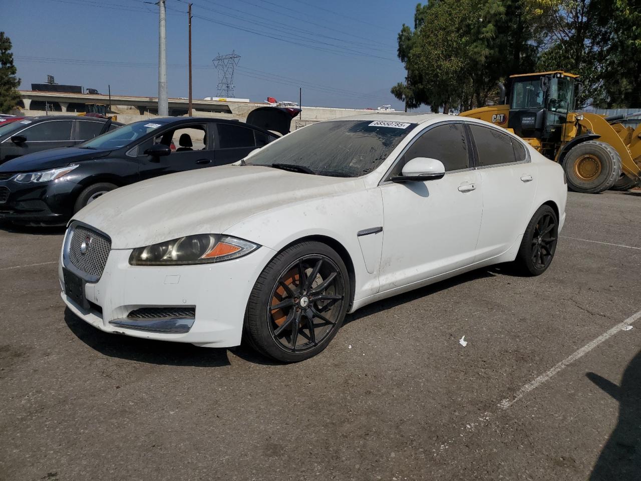 JAGUAR XF 2.0T PREMIUM