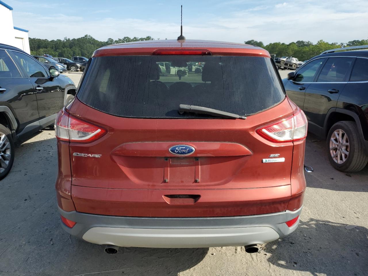 FORD ESCAPE SE