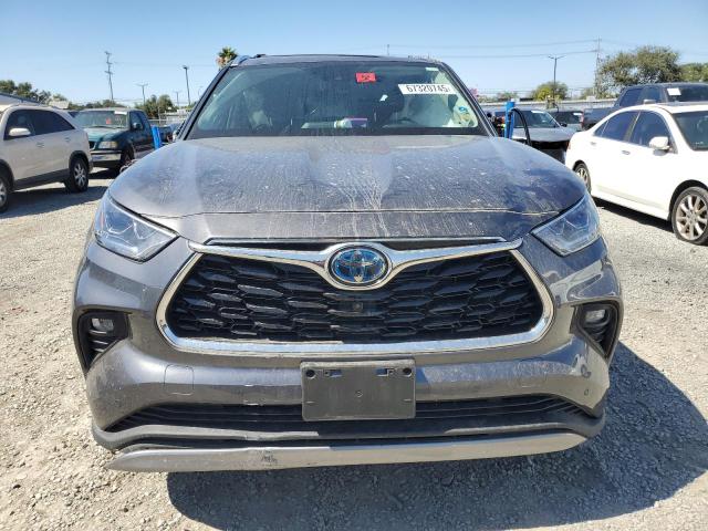 2022 TOYOTA HIGHLANDER 5TDEBRCH3NS086950