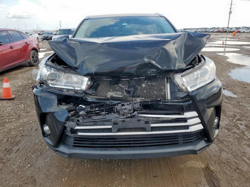 2018 TOYOTA HIGHLANDER 5TDJZRFH0JS882572
