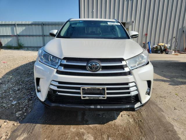 2019 TOYOTA HIGHLANDER 5TDJZRFH5KS597772