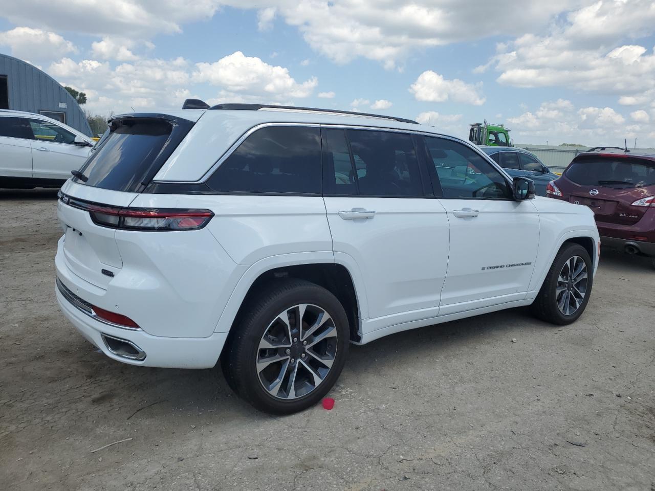 JEEP GRAND CHEROKEE OVERLAND