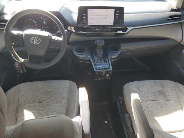 2022 TOYOTA SIENNA LE 5TDKRKEC8NS079788