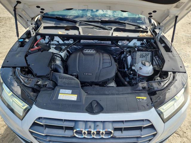 2018 AUDI Q5 PREMIUM WA1BNAFY2J2132853