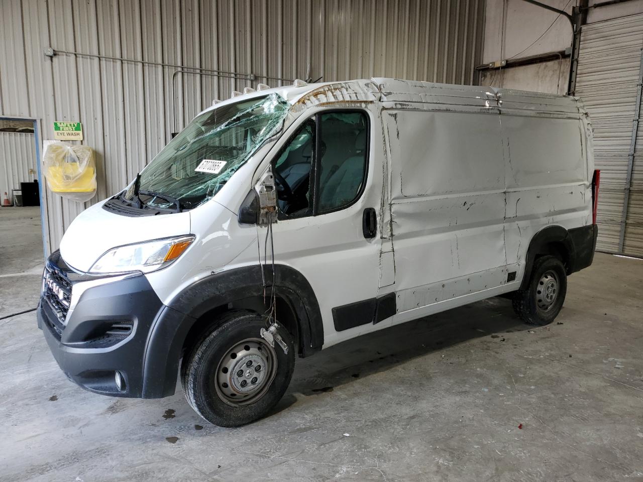 RAM PROMASTER 1500 STANDARD