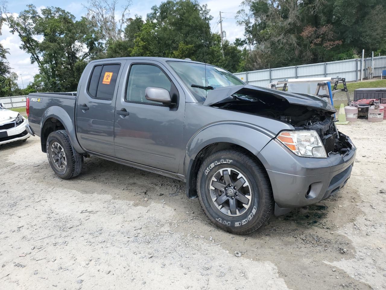NISSAN FRONTIER S