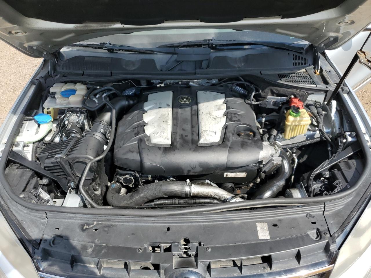 VOLKSWAGEN TOUAREG V6 TDI