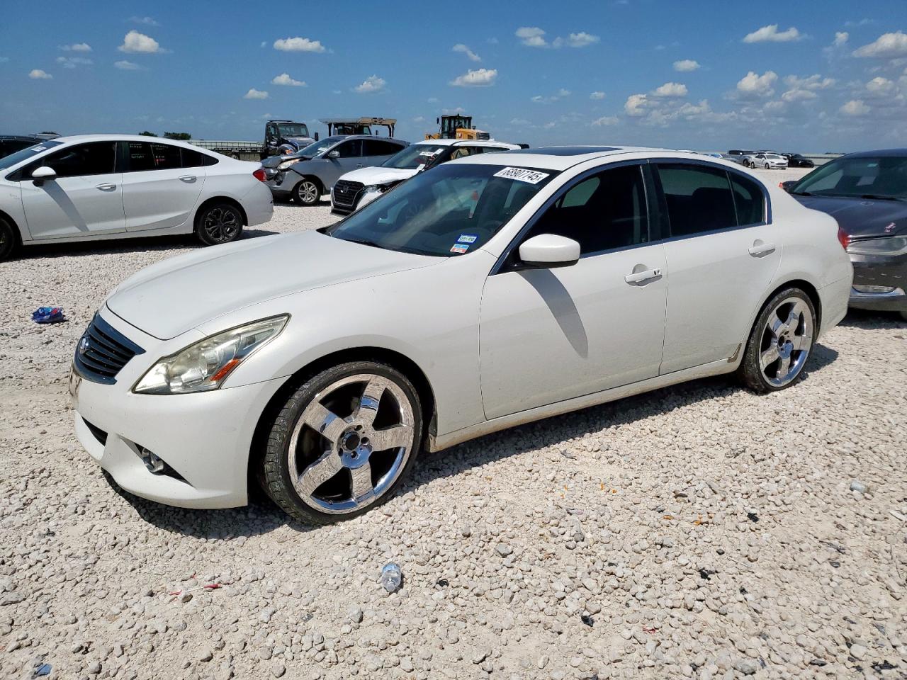 INFINITI G37 BASE