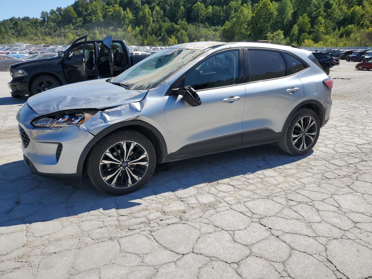 FORD ESCAPE SE