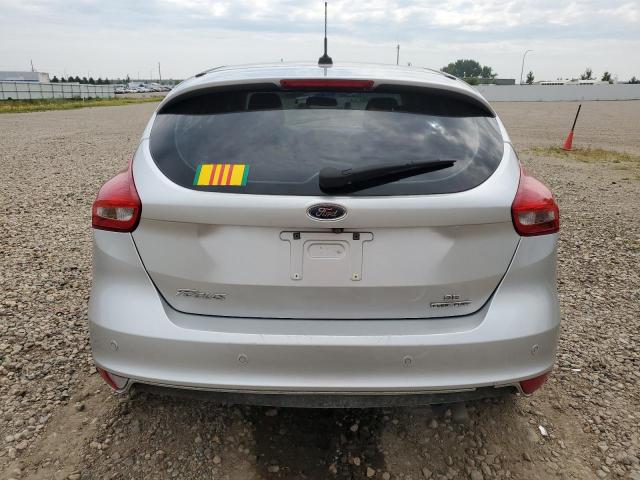 2015 FORD FOCUS SE 1FADP3K28FL221677