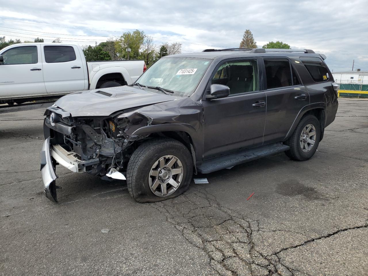 TOYOTA 4RUNNER SR5/SR5 PREMIUM