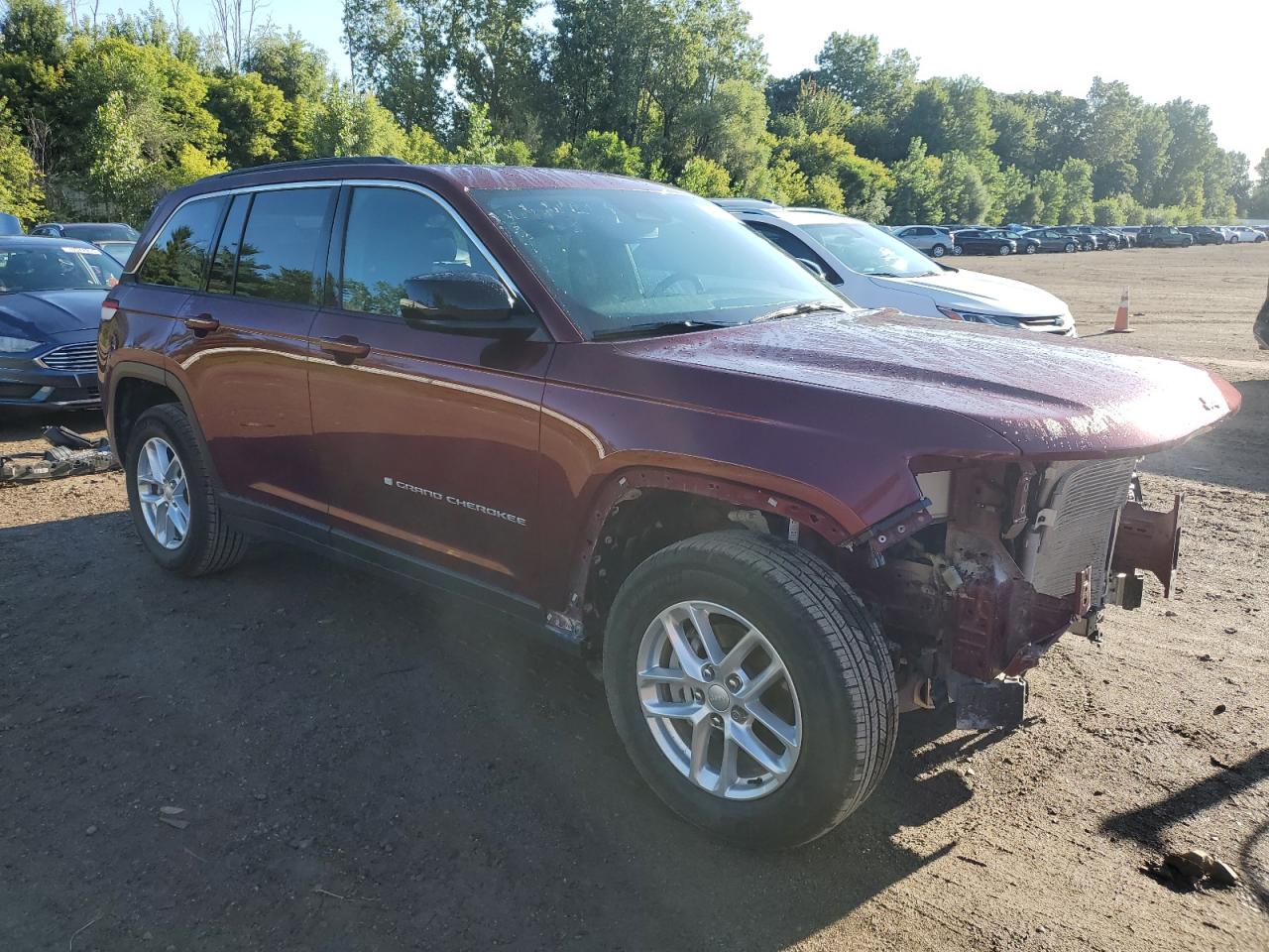 JEEP GRAND CHEROKEE LAREDO