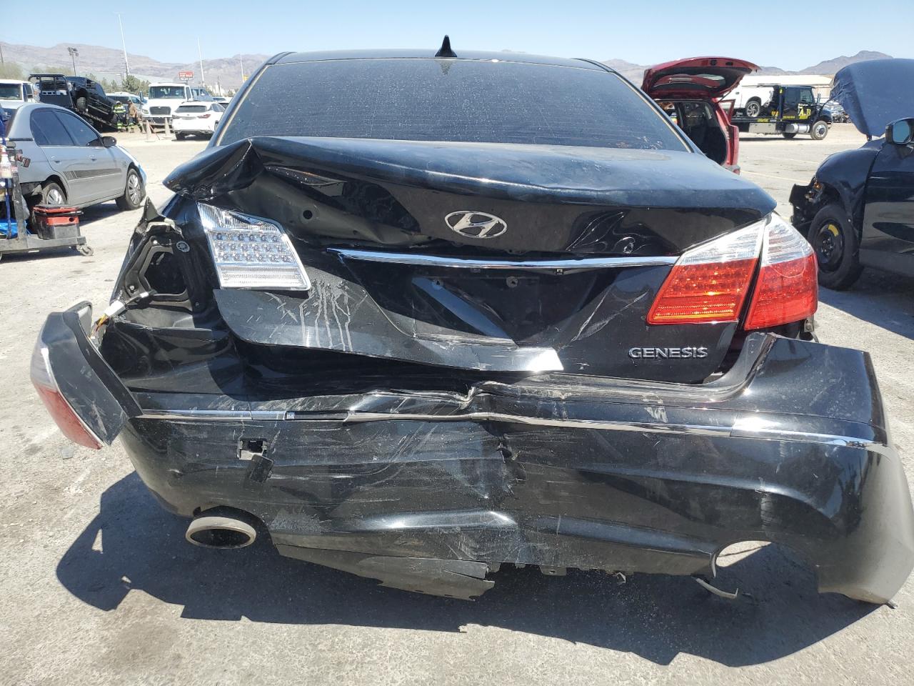 HYUNDAI GENESIS 3.8L