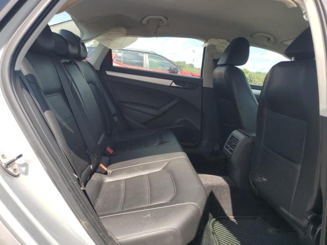 2013 VOLKSWAGEN PASSAT SE - 1VWBP7A33DC101296