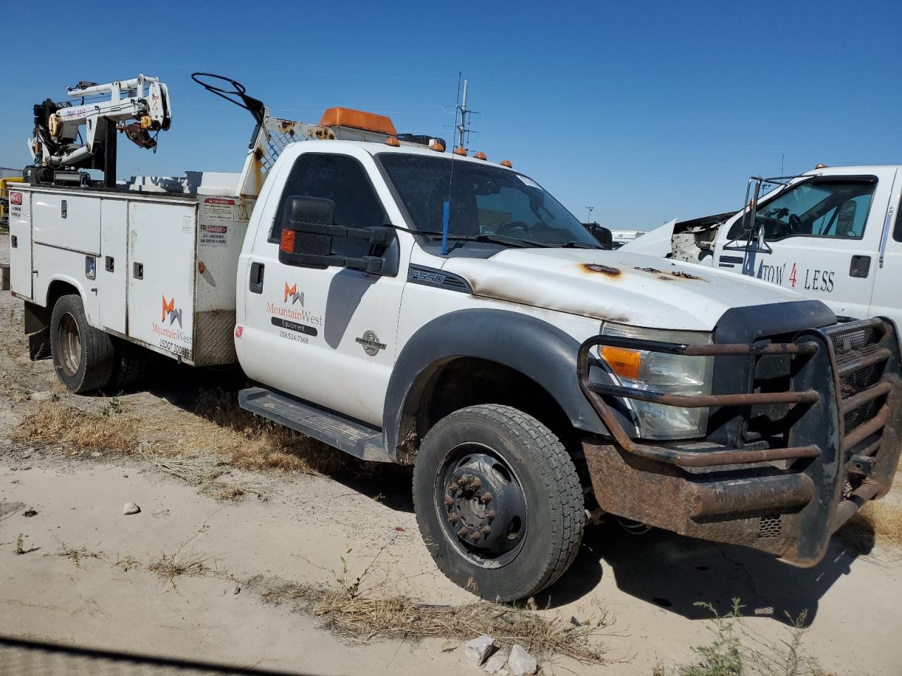 FORD F-550 SUPER DUTY