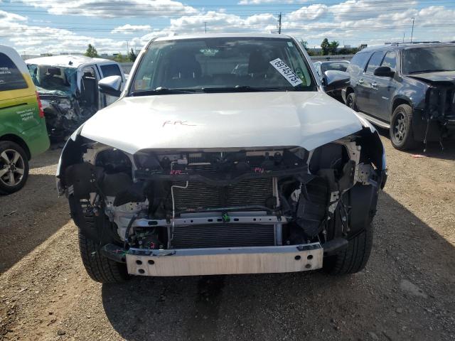 2018 TOYOTA 4RUNNER SR JTEBU5JR3J5515209