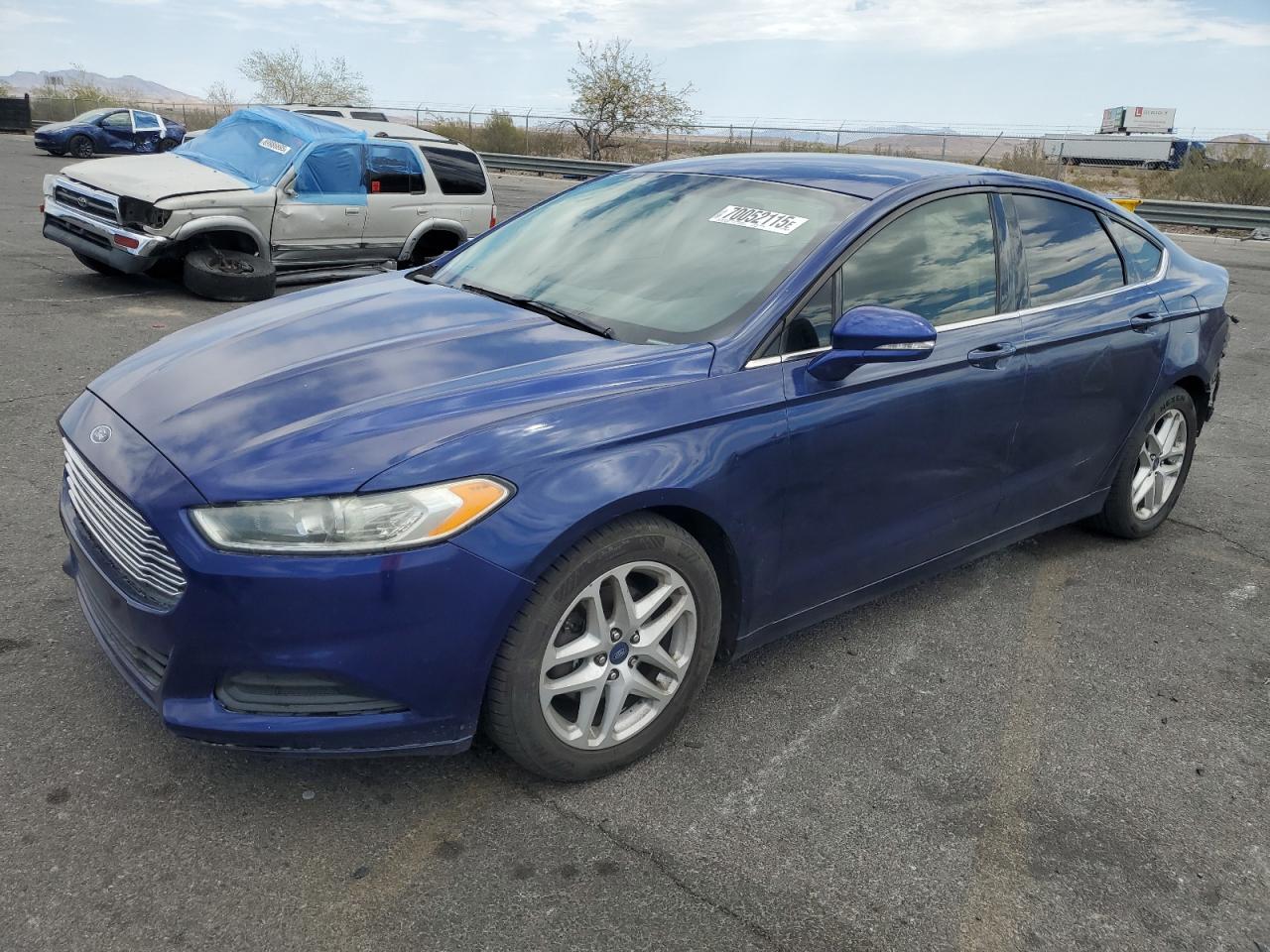 FORD FUSION SE