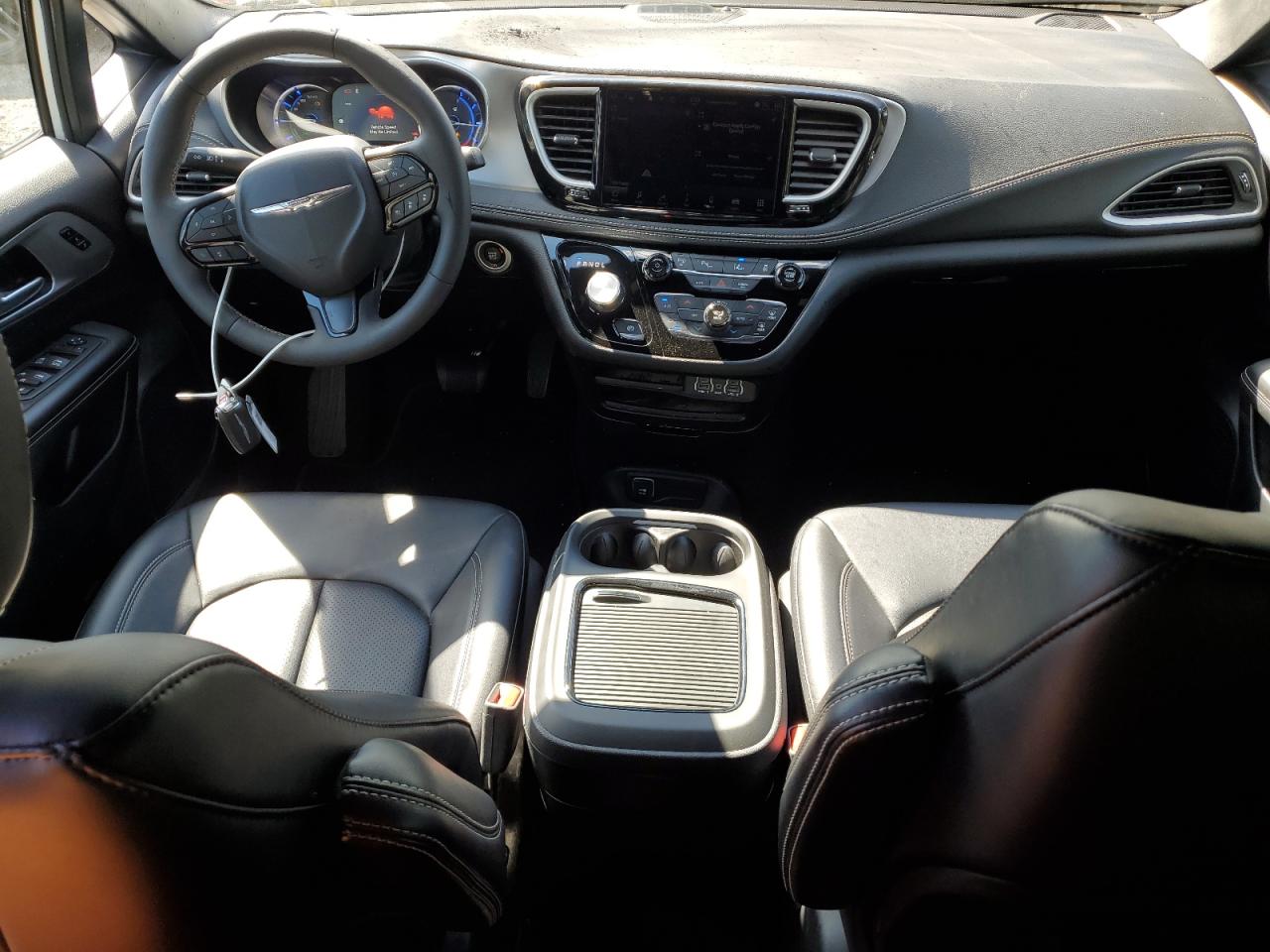 CHRYSLER PACIFICA HYBRID SELECT