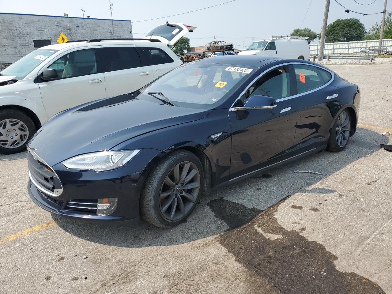 TESLA MODEL S