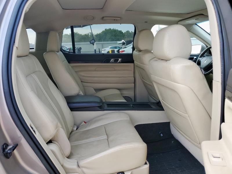 2019 LINCOLN MKT 2LMHJ5AT7KBL00822