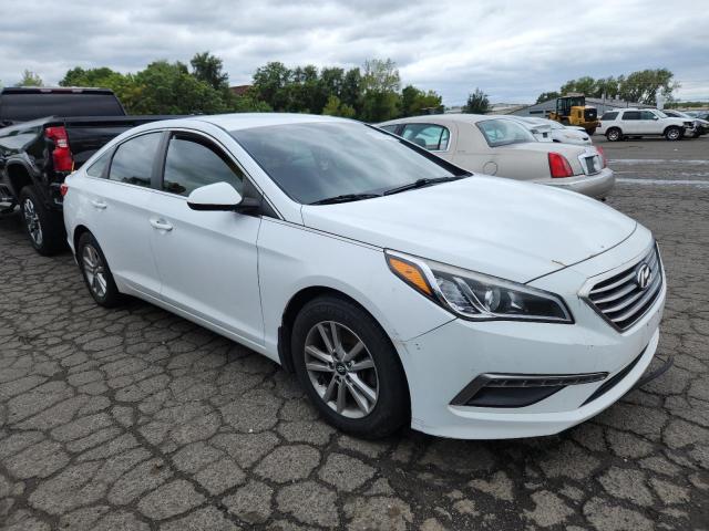 2015 HYUNDAI SONATA SE 5NPE24AF4FH045755