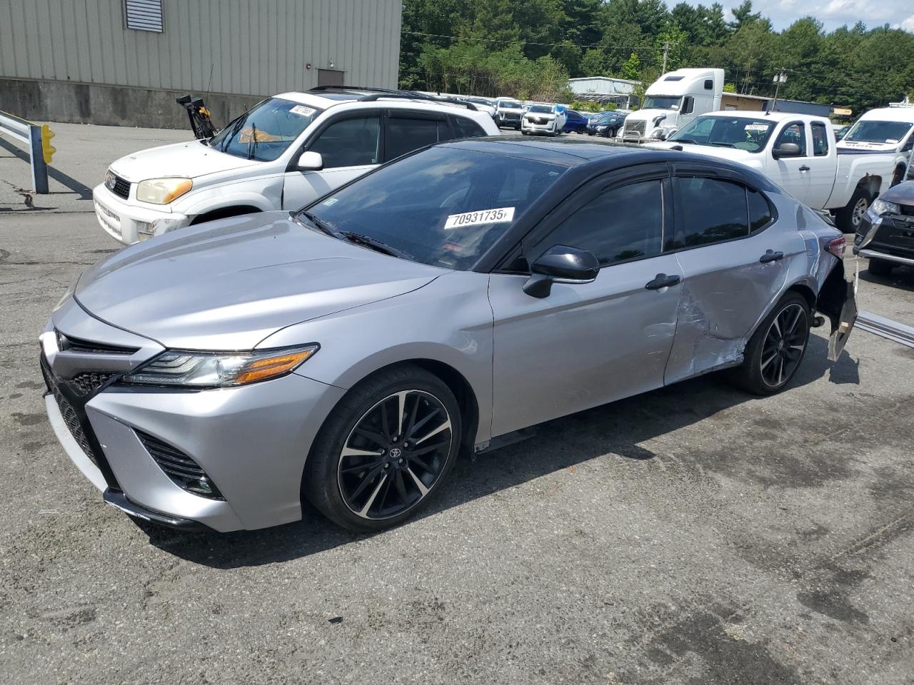 TOYOTA CAMRY XSE