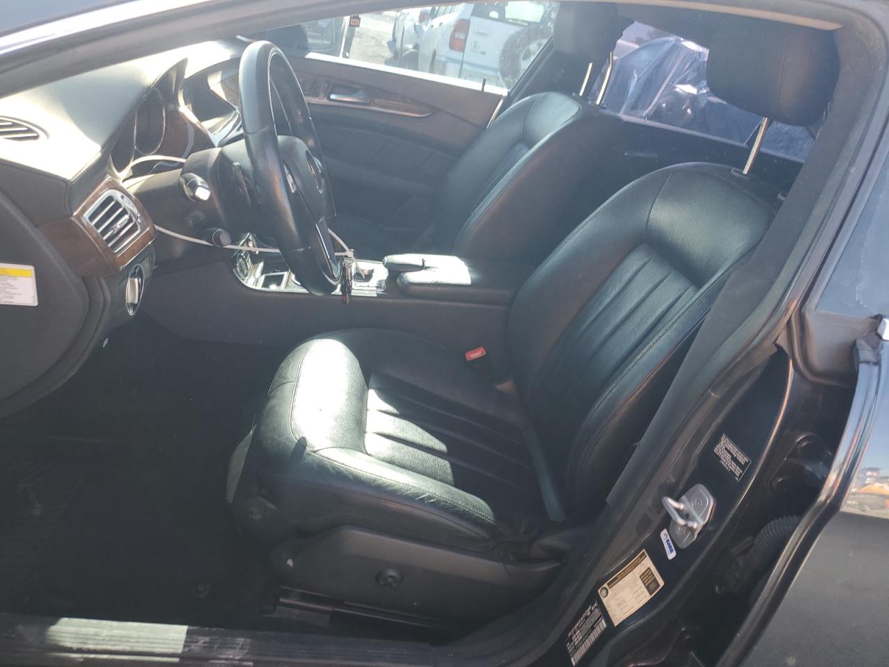 MERCEDES-BENZ CLS-CLASS 550