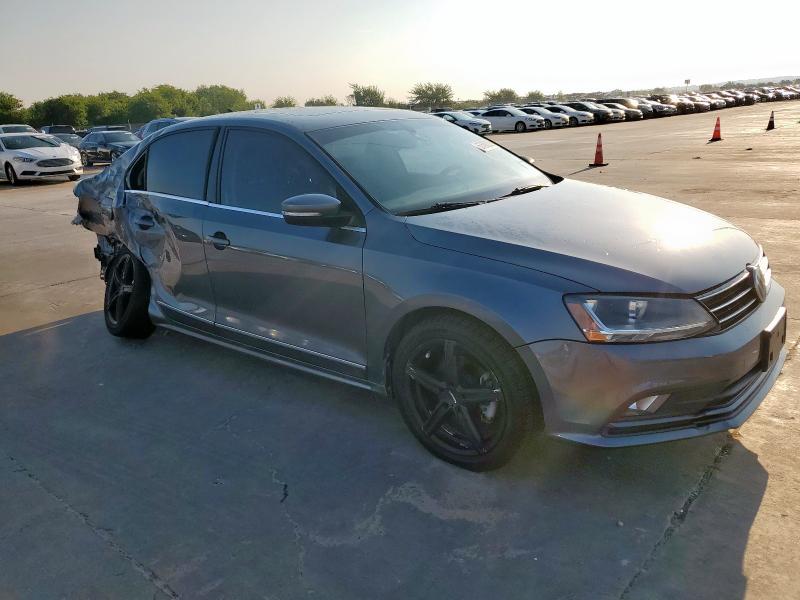 2017 VOLKSWAGEN JETTA SEL 3VWL17AJXHM221685