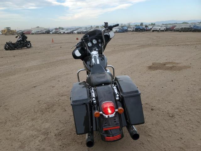 2009 HARLEY-DAVIDSON FLHX 1HD1KB4199Y670110