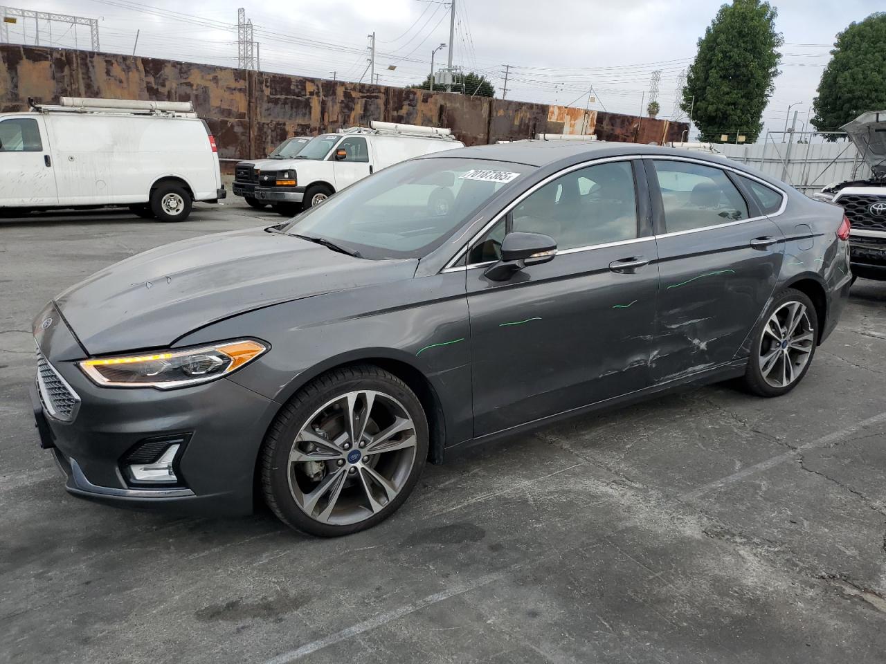 FORD FUSION TITANIUM