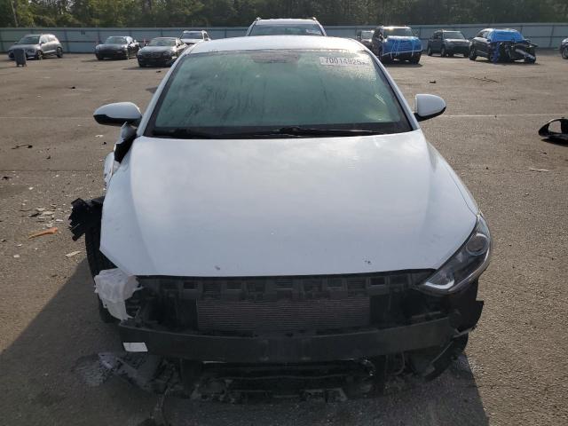 2018 HYUNDAI ELANTRA SE - 5NPD84LF2JH389021