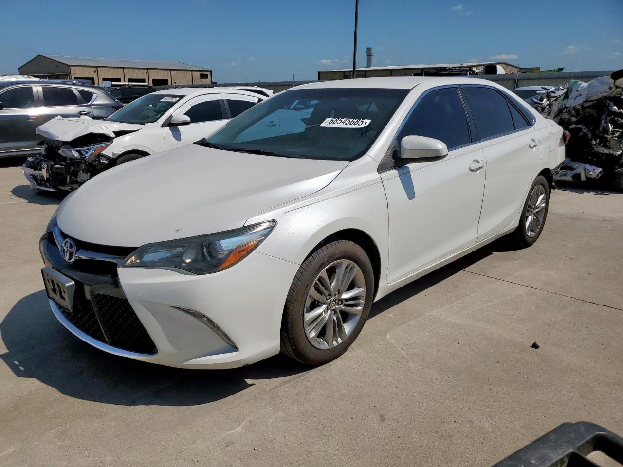 TOYOTA CAMRY LE