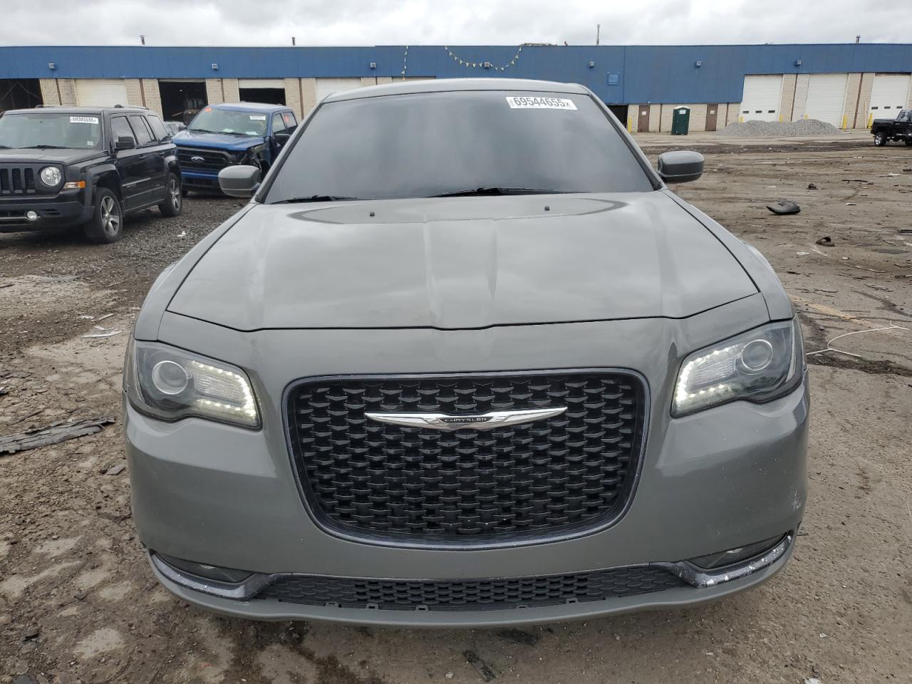 CHRYSLER 300S S