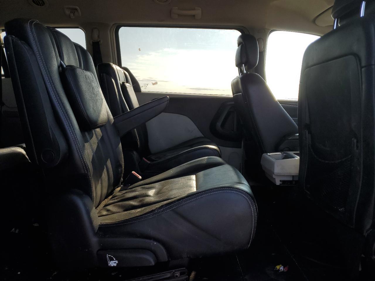 CHRYSLER TOWN & COUNTRY TOURING