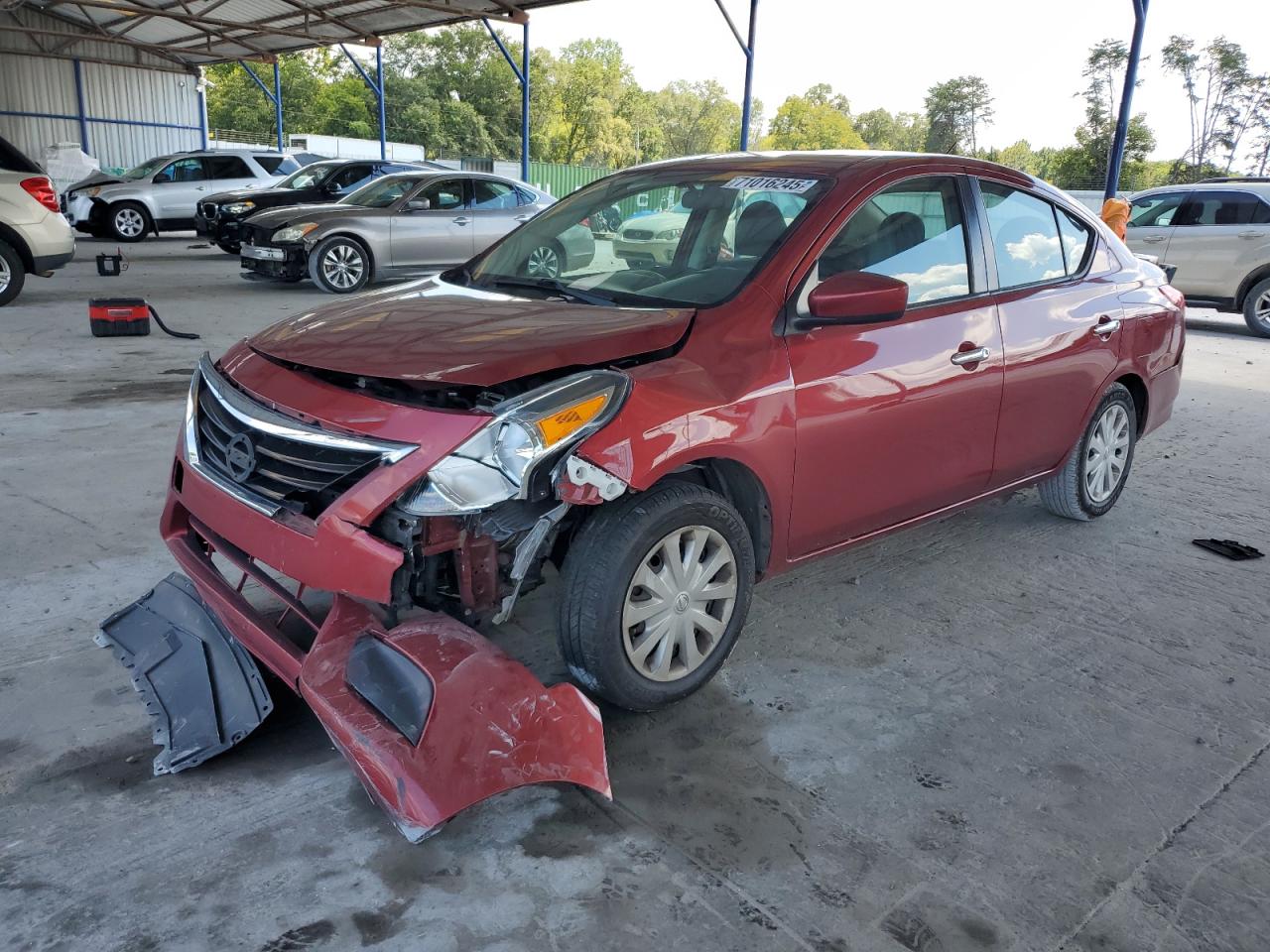 NISSAN VERSA S