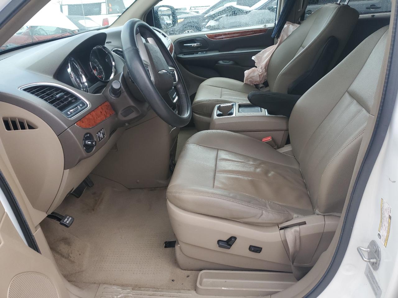 CHRYSLER TOWN & COUNTRY TOURING