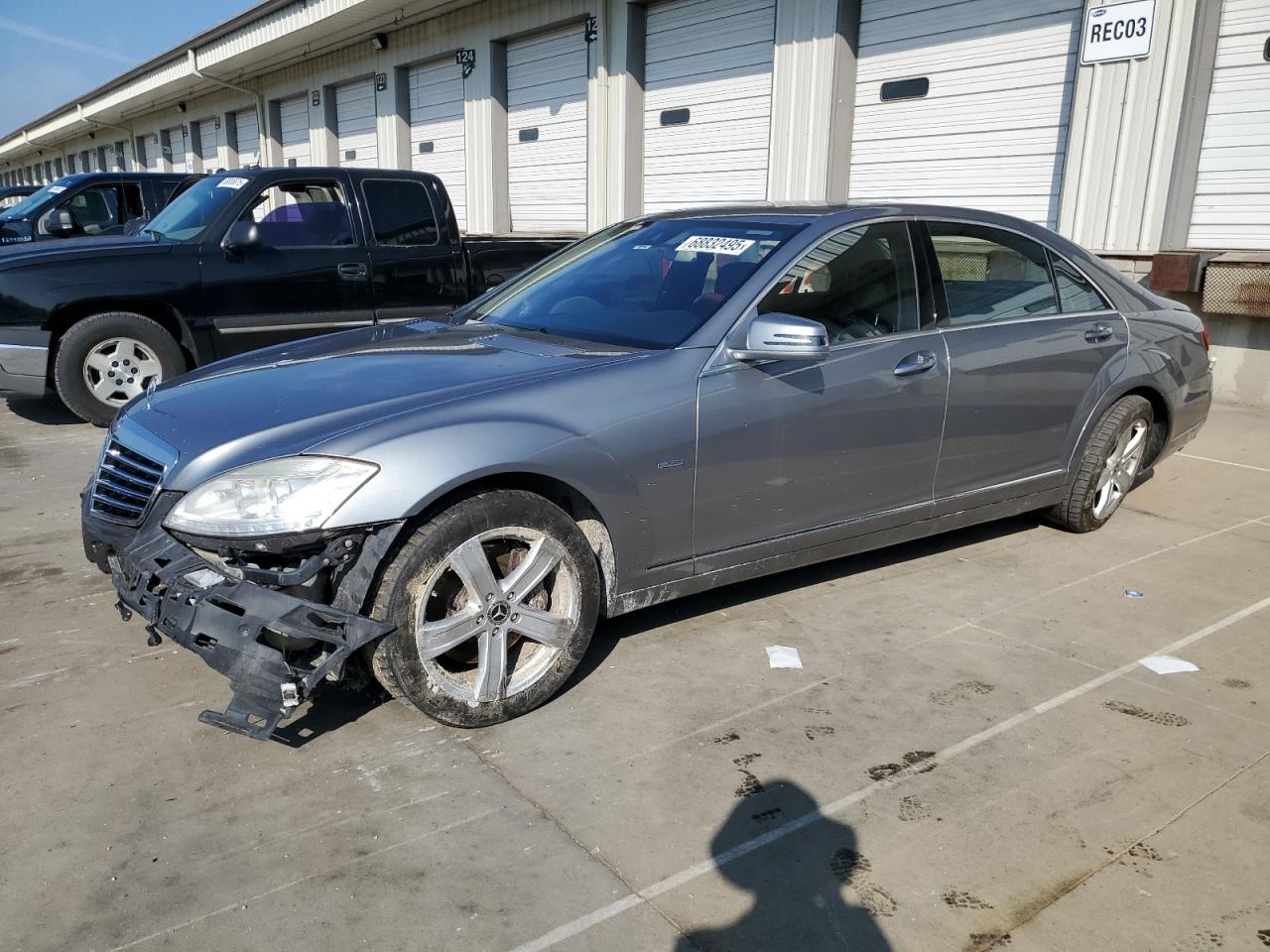 MERCEDES-BENZ S-CLASS 550